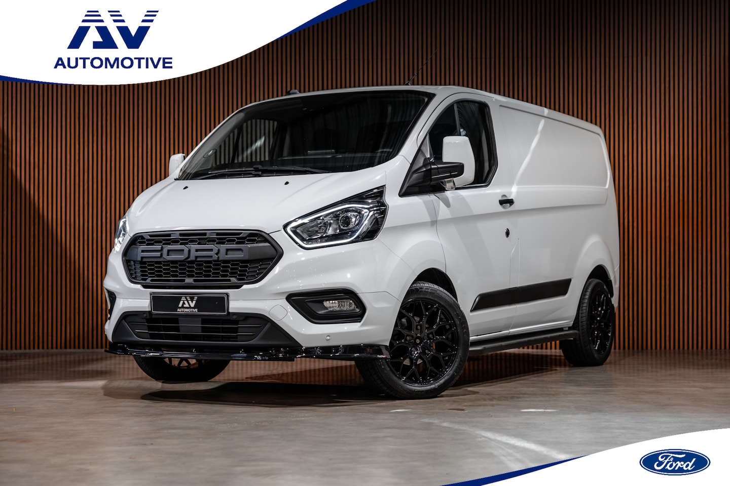 Ford Transit Custom - 300 2.0 TDCI | Raptor Edition | CarPlay | Camera | Stoelverwarming | Trekhaak | Stoelverwa - AutoWereld.nl
