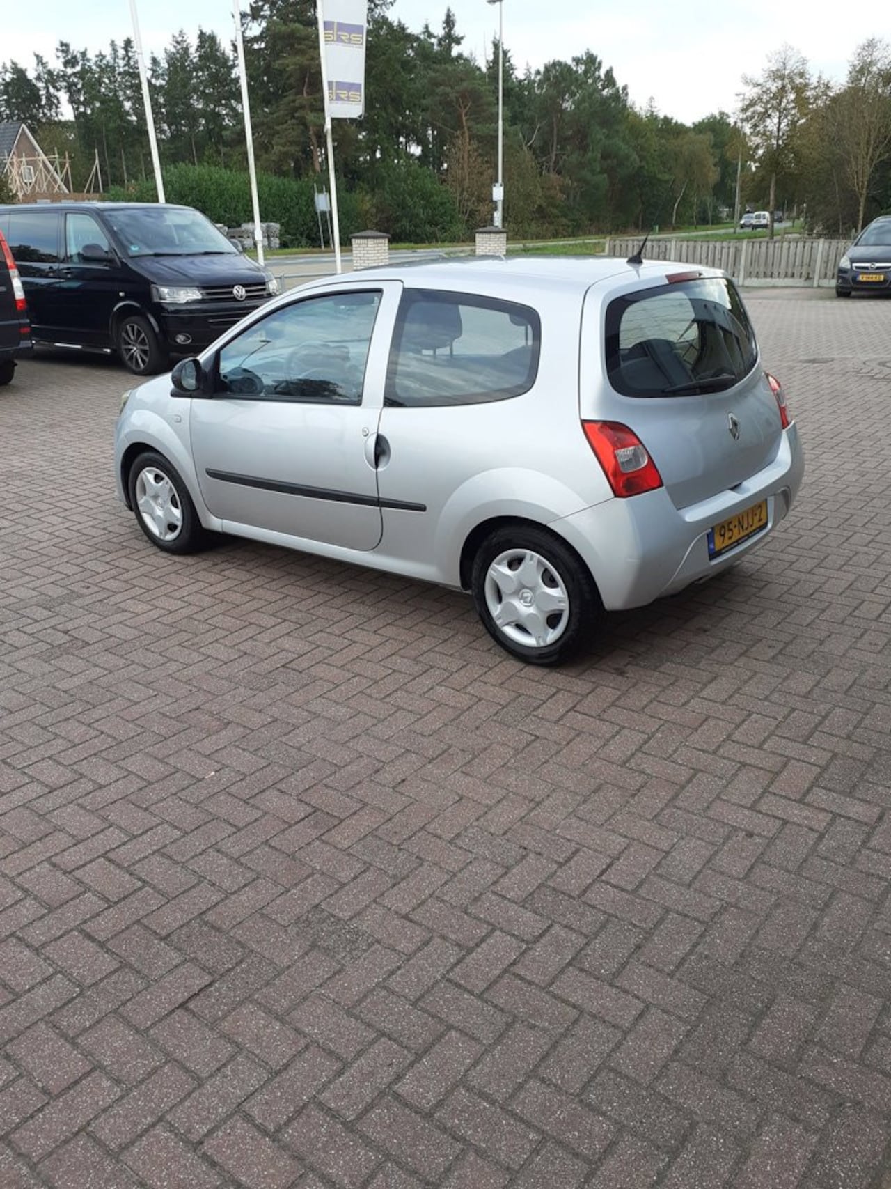 Renault Twingo - 1.2-16V Authentique 1.2-16V Authentique - AutoWereld.nl