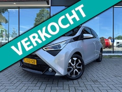 Toyota Aygo - 1.0 VVT-i x-joy - Automaat - Climate - Trekhaak - Media - Org.NL