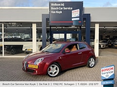Alfa Romeo MiTo - 0.9 TwinAir Distinctive / NL-Auto / Vol-Leder / 2e-Eigenaar / Rijklaar, net nieuwe Beurt+A