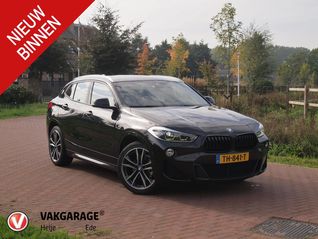 BMW X2 - sDrive18i High Executive | M-pakket | Camera | Head-Up Display | Navi | Afneembare Trekhaa - AutoWereld.nl