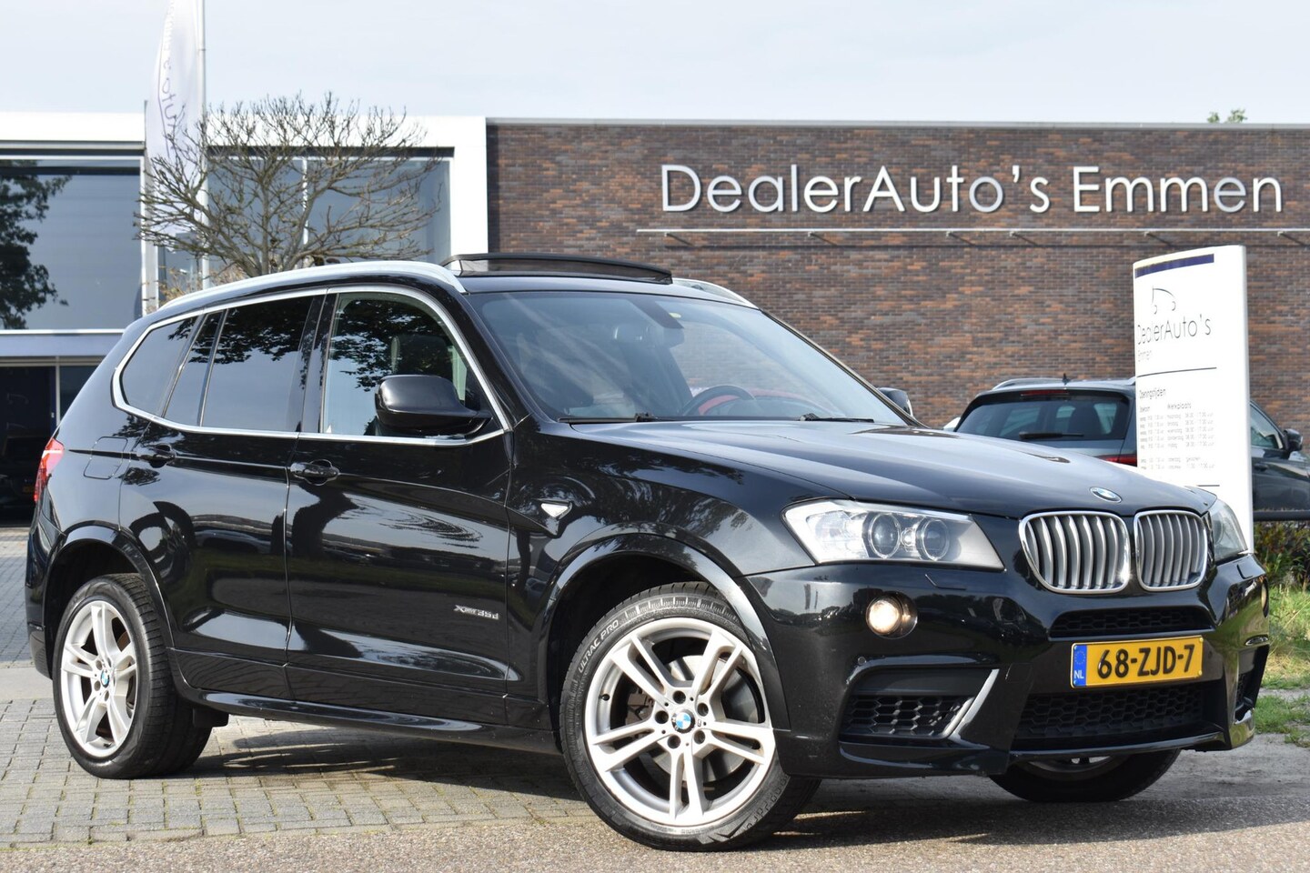BMW X3 - xDrive35d M-SPORT PANO XENON - AutoWereld.nl