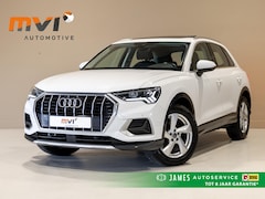 Audi Q3 - 35 TFSI Advanced / 150pk / Panorama dak / Stoelverwarming / Dodehoek herkenning / Achterui