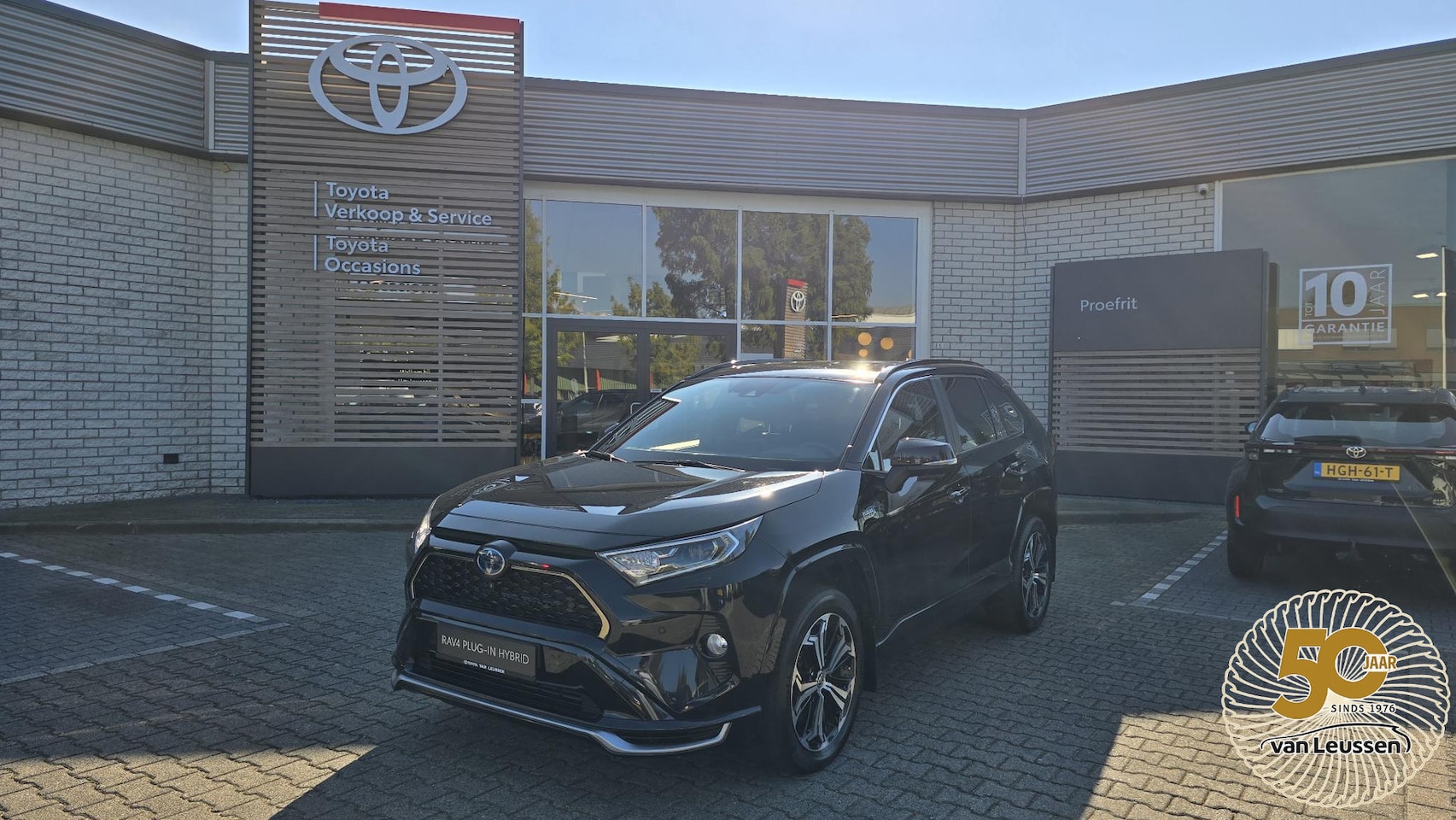 Toyota RAV4 - 2.5 Plug-in Hybrid AWD Style TREKHAAK 1500 TREKGEW 360° CAMERA NAVI JBL-AUDIO APPLE/ANDROI - AutoWereld.nl
