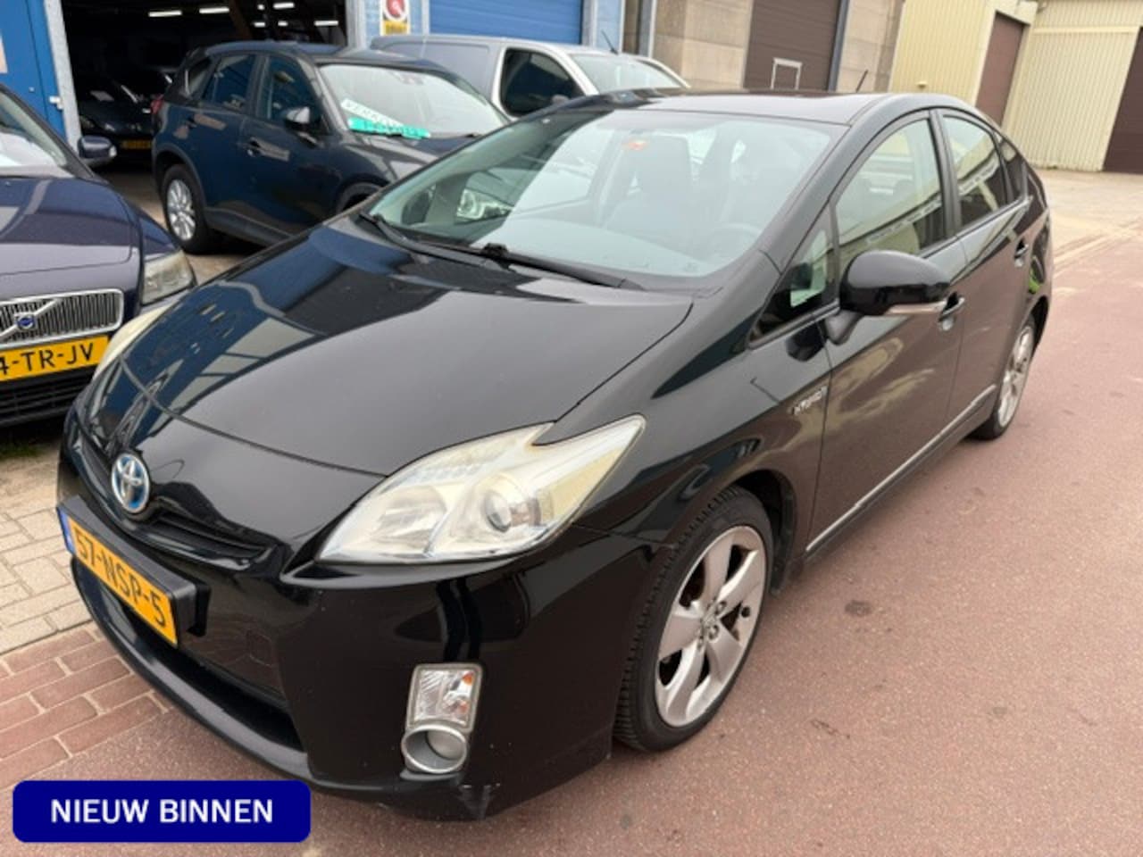 Toyota Prius - 1.8 Dynamic 2010 - LEDER + Navigatie APK 7-27 Fijne auto met NAP en boekjes. - AutoWereld.nl