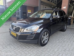 Volvo XC60 - 2.0T Summum LEDER*SCHUIFDAK*TREKHAAK*PDC