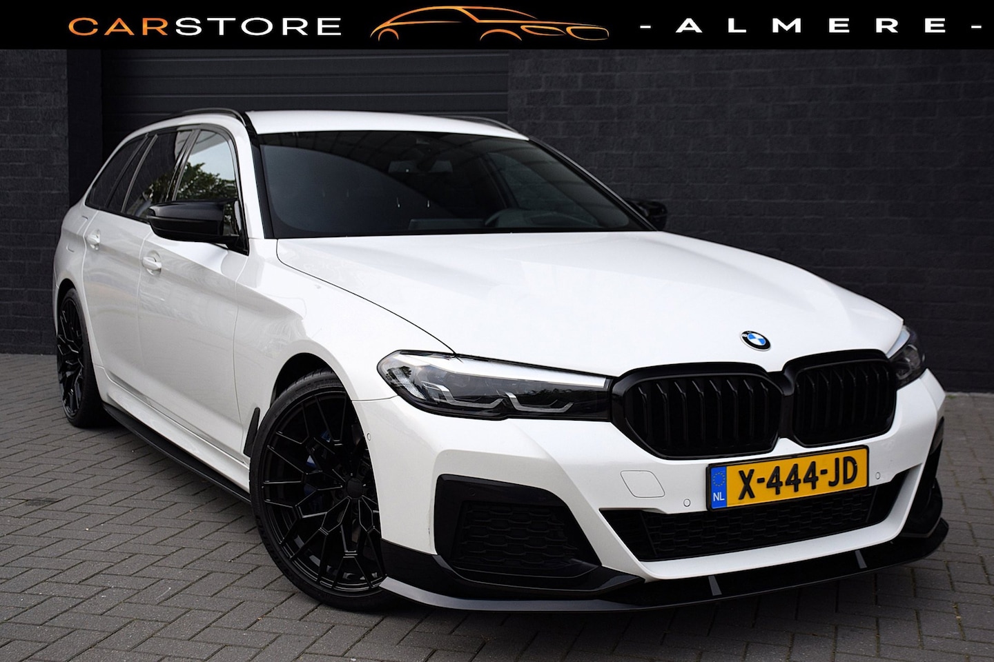 BMW 5-serie Touring - 530i High Executive*M-Pakket*Head-up*20"Inch*92Dkm*2021* - AutoWereld.nl
