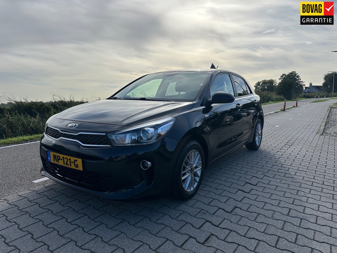 Kia Rio - 1.0 TGDI ComfortPlusLine Navigator, Carplay, Camera, Cruisecontrol, PDC, - AutoWereld.nl