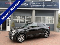 Volkswagen T-Roc - 1.5 TSI R-Line Edition Edition | IQ Light | Trekhaak | Camera | ACC | Ergo-active 2025 km