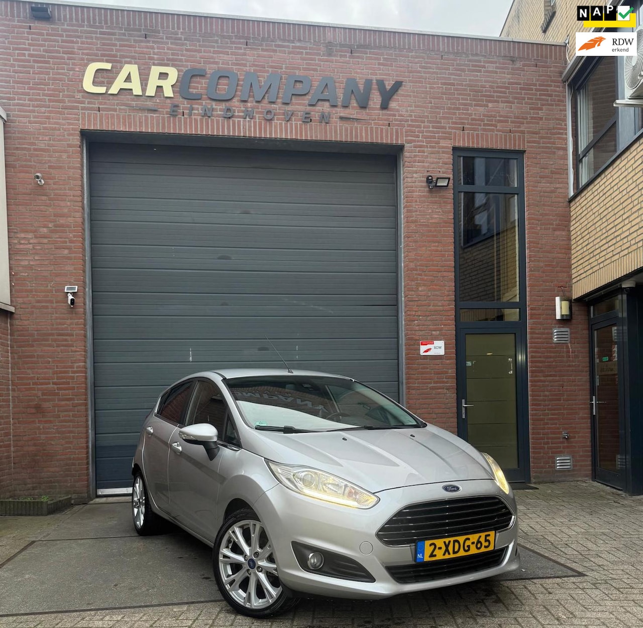 Ford Fiesta - 1.0 EcoBoost Titanium | D-Riem v.v. | Airco | Nap | Pdc | LM-Velgen - AutoWereld.nl