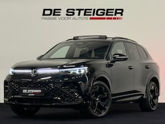 Volkswagen Tiguan - 1.5 eHybrid R-Line Pano Massage 360 Trekhaak Blackpack