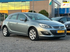 Opel Astra - 1.4 Turbo Blitz/AIRCO/NAVI/NW APK