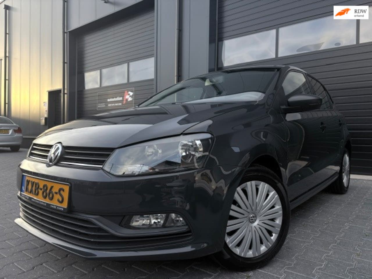 Volkswagen Polo - 1.0| Lage km stand|1e eigenaar|Dealer onderhouden| - AutoWereld.nl