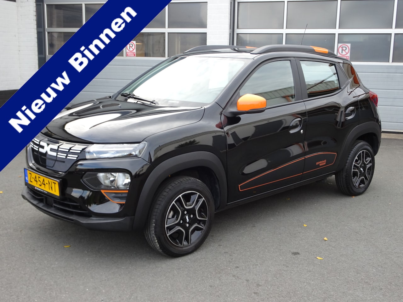 Dacia Spring - Expression 27 kWh Airco, cruise controle, navigatie, achteruitrij camera, parkeersensoren, - AutoWereld.nl