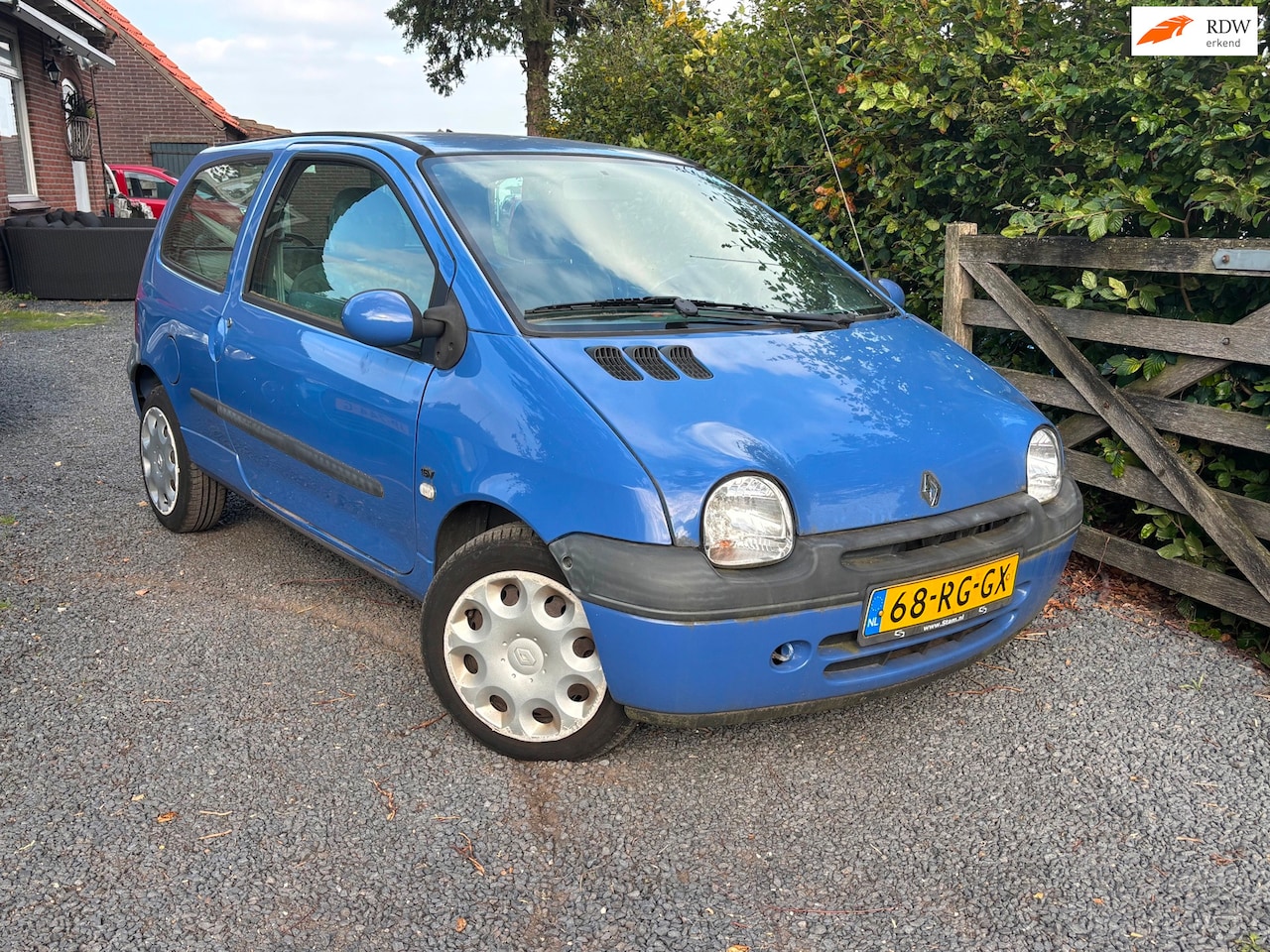 Renault Twingo - 1.2-16V Expression Eco Quickshift 5|Mindervalide|Zeer lage km-stand|Bever Prof. aangepast - AutoWereld.nl