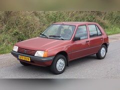 Peugeot 205 - AUT | Oldtimer | APK | 61.205km
