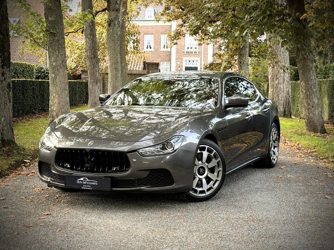 Maserati Ghibli - 3.0 S Q4 / VOLLEDER - AutoWereld.nl