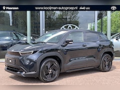 Toyota Urban Cruiser - Dynamic 61 kWh / Uit Voorraad Leverbaar / Camera / LED / Adaptive Cruise Control /