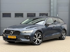 Volvo V60 - B3 Ultimate Dark|360|Pano|H&K|Memory|Trekhaak|NL