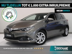 Toyota Auris - 1.8 Hybrid Dynamic | Camera | Navigatie | Cruise control | Lichtmetaal | Trekhaak | Key-Le