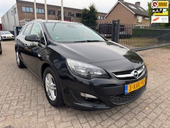 Opel Astra Sports Tourer - 1.4 Turbo Business + Navi, Led, Pdc