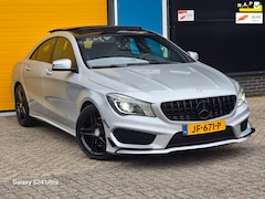 Mercedes-Benz CLA-Klasse - 180 AMG Line / Aut / NAP / Navi / Cruise Control / Open Panoramadak / Xenon / Pdc / Allu V