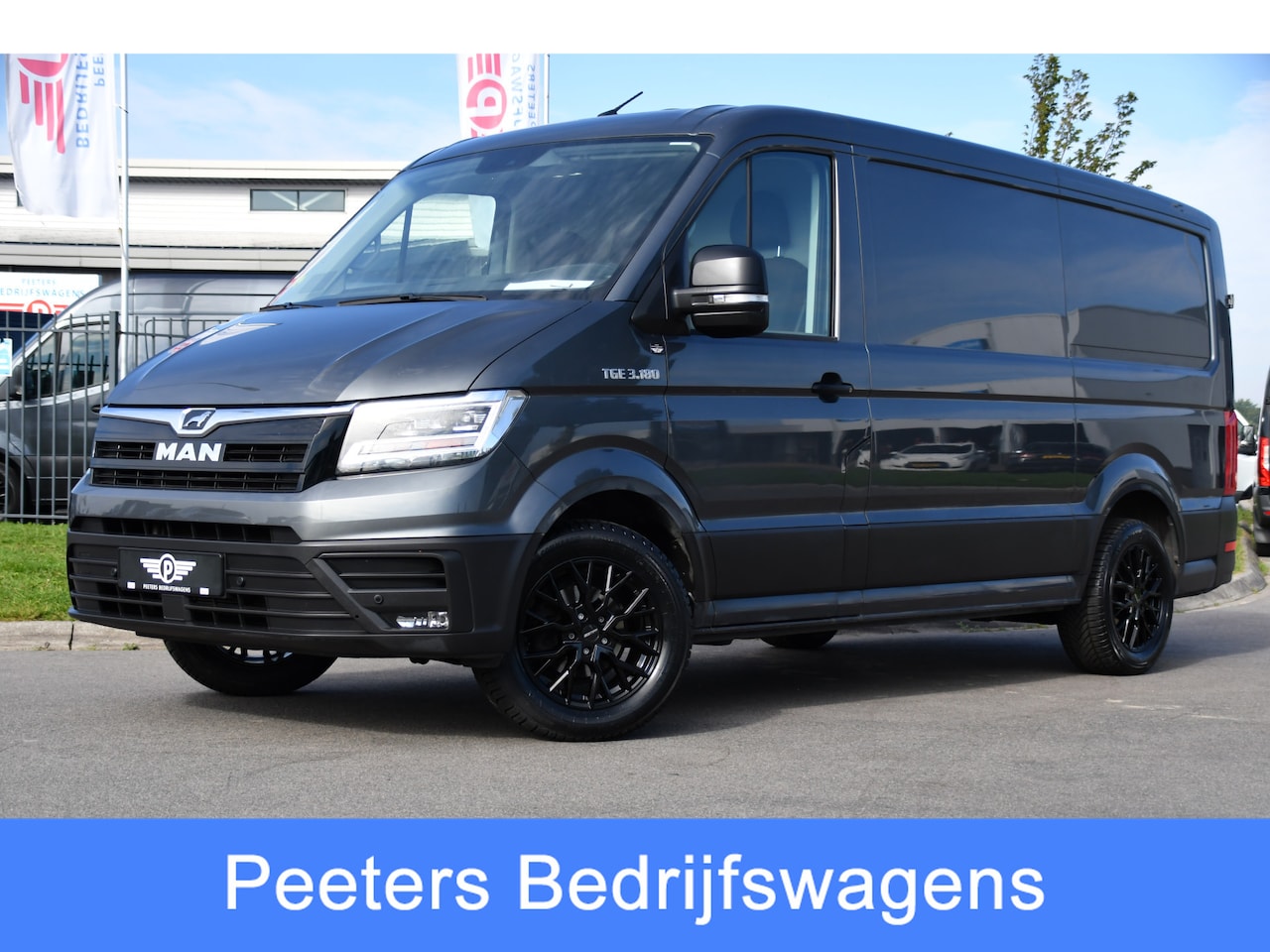 MAN TGE - 3.180 35 2.0 L3H2 PB Edition Cruise, Camera, Carplay, LED, 177pk, Automaat, Geveerde stoel - AutoWereld.nl