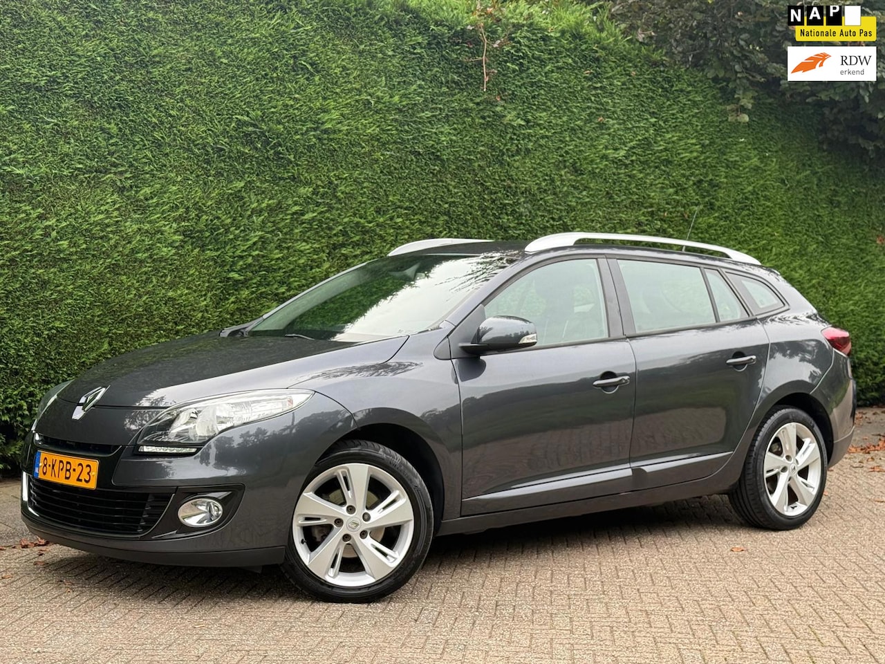 Renault Mégane Estate - 1.2 TCe Collection /LED/NAVI/PDC/CRUISE/RIJDTPERFECT!/ - AutoWereld.nl
