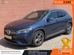 Mercedes-Benz GLA-Klasse - 200 163pk DCT AMG Line Navigatie Parkeersensoren Camera Cruise Control Stoelverwarming Led