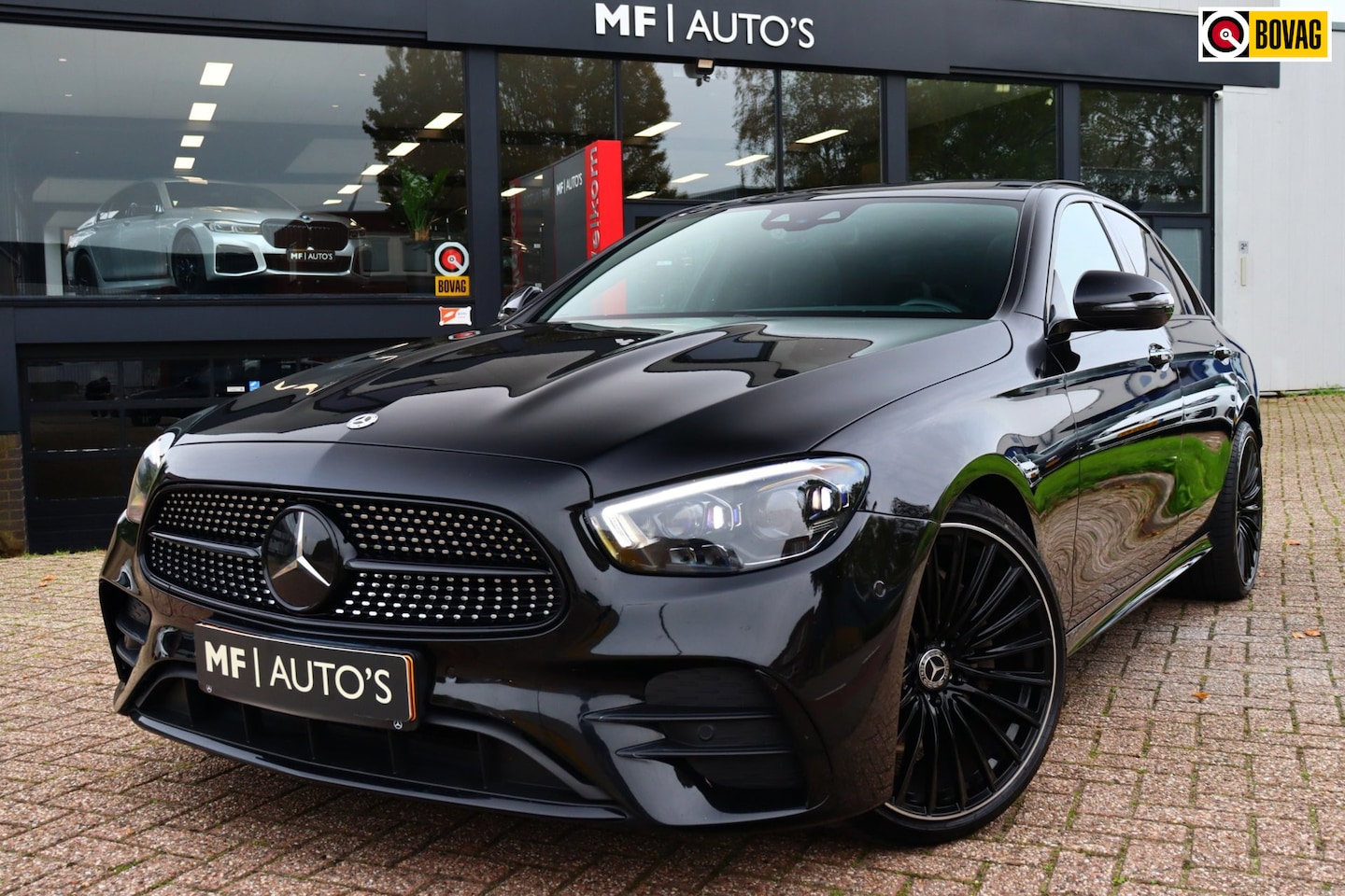 Mercedes-Benz E-klasse - 220 d AMG Line|Pano|Burmester|Memory|Matrix Led|AMG Diffuser - AutoWereld.nl