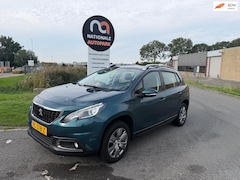 Peugeot 2008 - | 2017 | 1.2 PureTech 110 Blue Lion | Pano | Trekhaak | NAP
