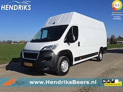Peugeot Boxer - 435 2.2 BlueHDi L4H3 - 165 Pk - Euro 6 - ParkeerCamera - Airco - Cruise Control
