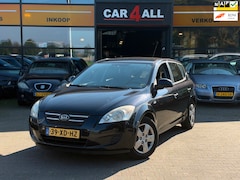 Kia Cee'd - 1.4 X-tra APK 18-10-2027/AIRCO/TREKHAAK/CRUISE/RIJDT PERFECT