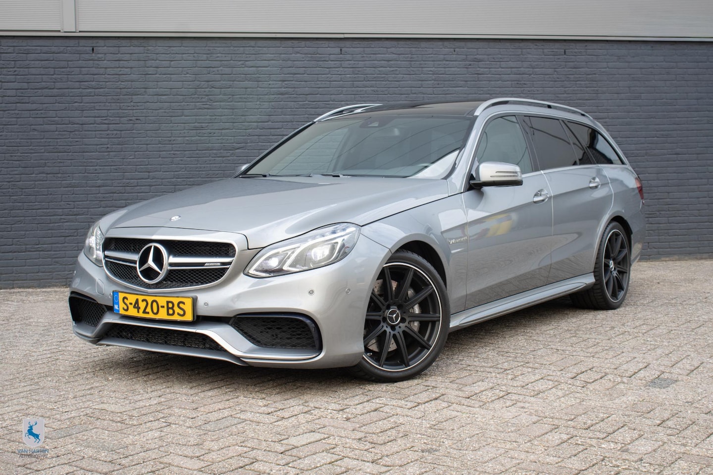 Mercedes-Benz E-klasse Estate - AMG 63 4MATIC / 1ste lak / 5.5 V8 Biturbo / 558 PK / Dealer onderhouden /  Eén van de laat - AutoWereld.nl