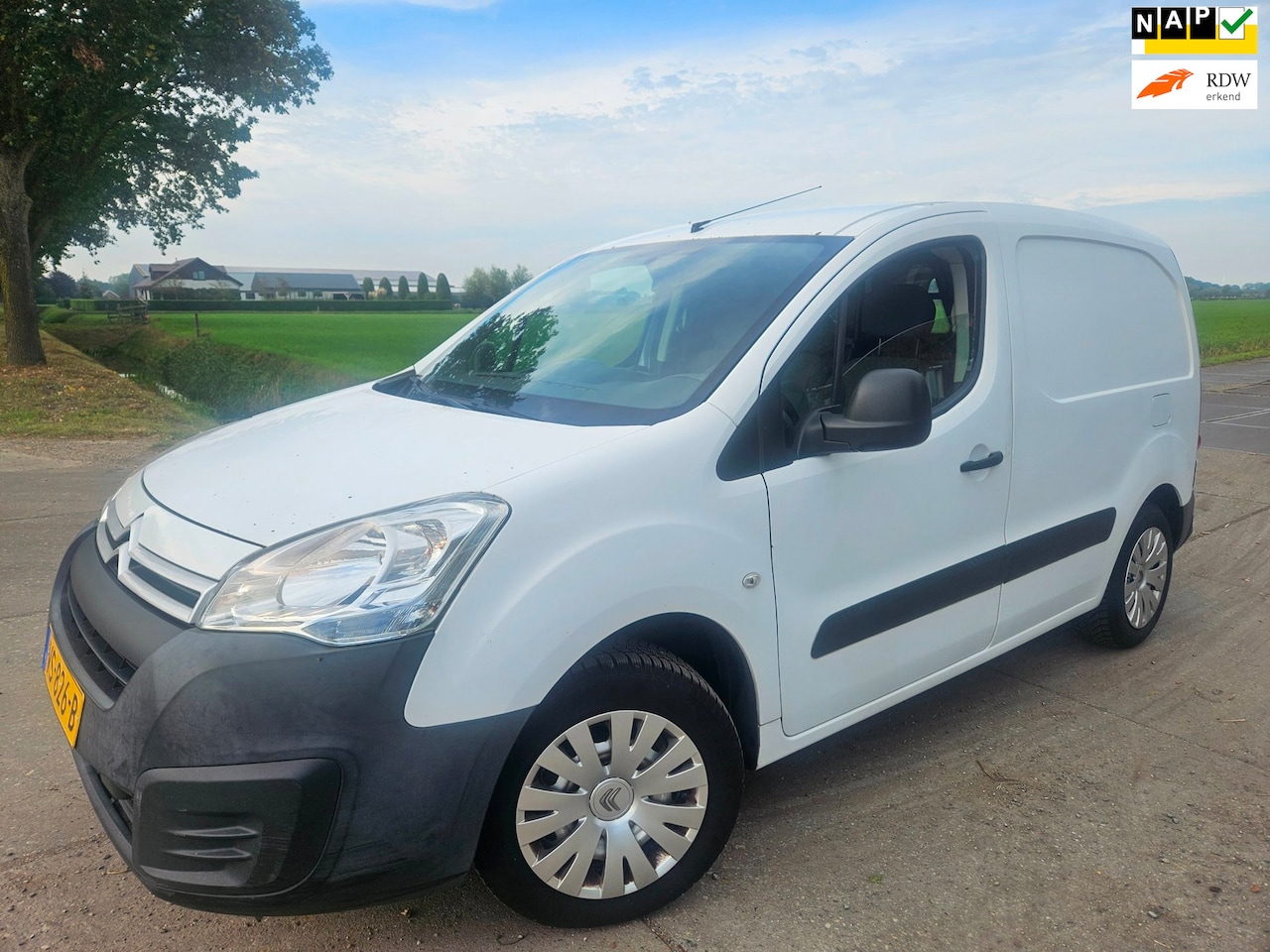 Citroën Berlingo - 1.6 BlueHDI 75 Club/ airco/ bj 2015 ( euro 6) - AutoWereld.nl