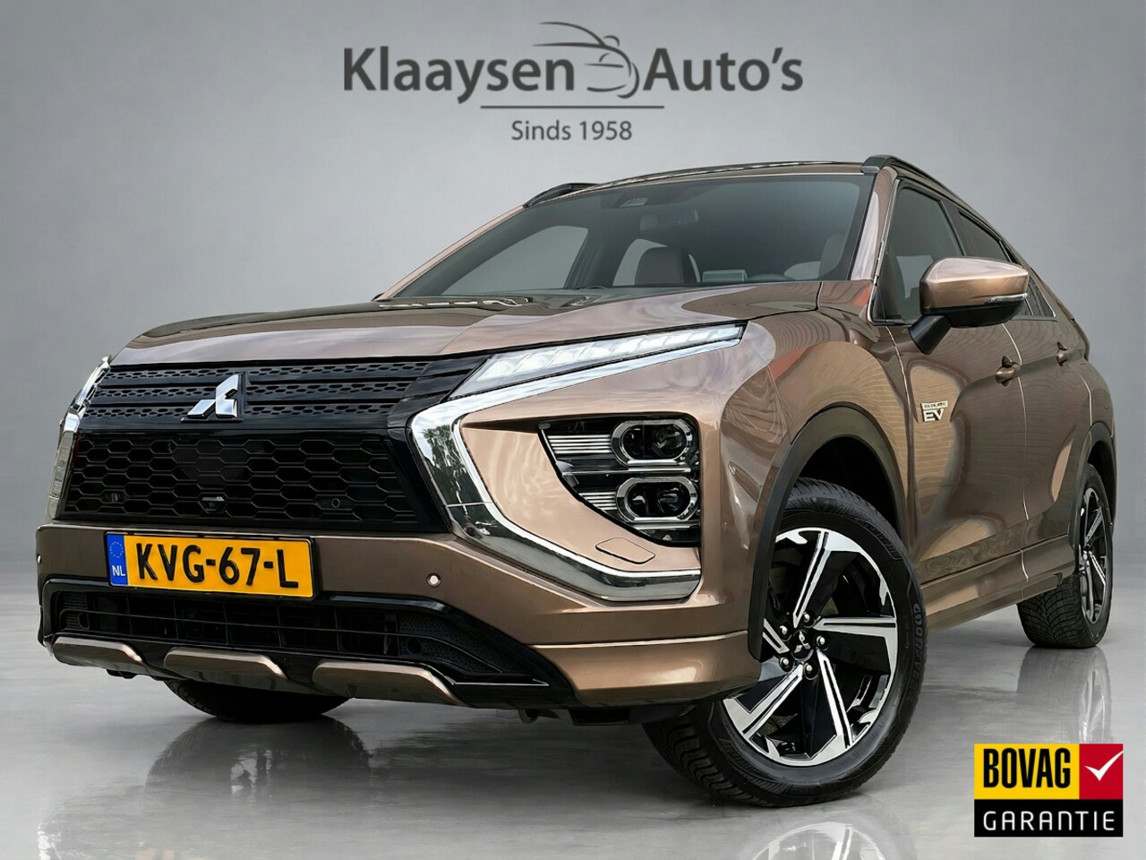 Mitsubishi Eclipse Cross - 2.4 PHEV Instyle 188 pk 4WD AUT. | navigatie | trekhaak | leder/alcantara interieur | stoe - AutoWereld.nl