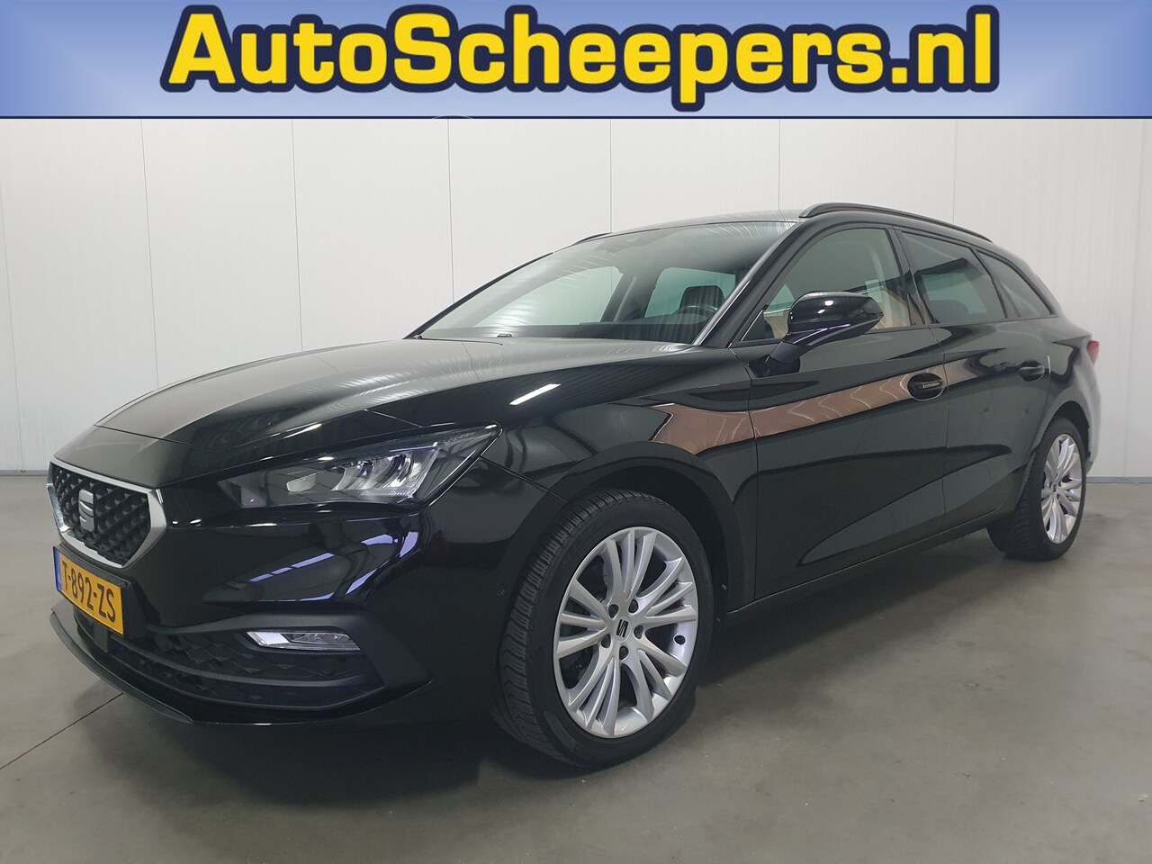 SEAT Leon Sportstourer - 1.0 eTSI Style Business Intense NAVI/CRUISE/AIRCO/LMV . - AutoWereld.nl