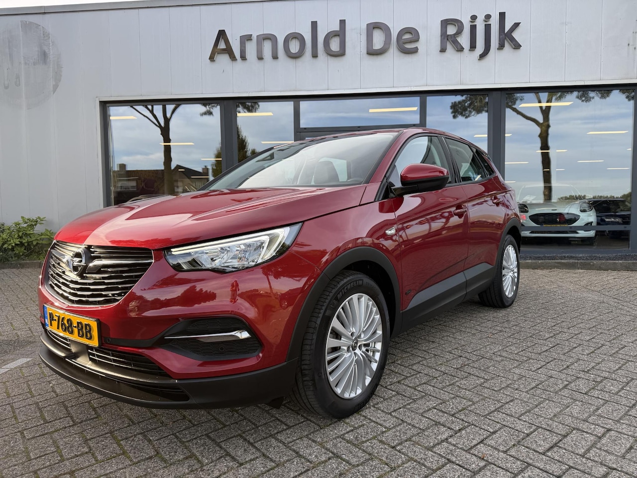 Opel Grandland X - 1.6 Turbo Hybrid Business Executive 1.6 Turbo Hybrid Business Executive - AutoWereld.nl