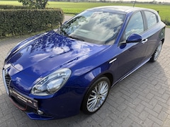 Alfa Romeo Giulietta - 1.4 Turbo MultiAir Super Automaat - Panorama dak - 50.000 km
