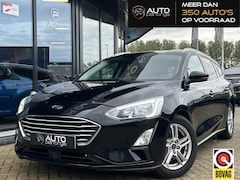 Ford Focus Wagon - 1.0 EcoBoost Titanium Business 125PK | AUTOMAAT | Parkeersensoren voor en achter | Navigat