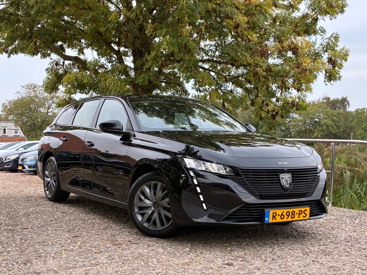 Peugeot 308 SW - 1.2 Active Pack Business | Carplay + DAB+ nu €12.975,-!!! - AutoWereld.nl