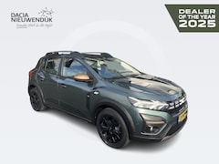 Dacia Sandero Stepway - 1.0 TCe 90 Extreme AUTOMAAT | SCHUIFKANTELDAK | CAMERA | BLIND SPOT | APPLE CARPLAY | ANDR
