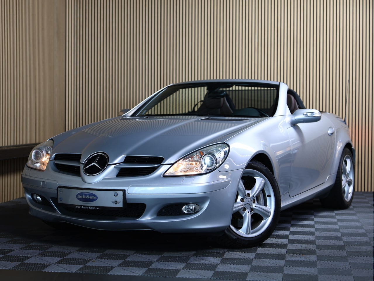 Mercedes-Benz SLK-klasse - 350 106.000 km ! Sportleder Topstaat ! - AutoWereld.nl