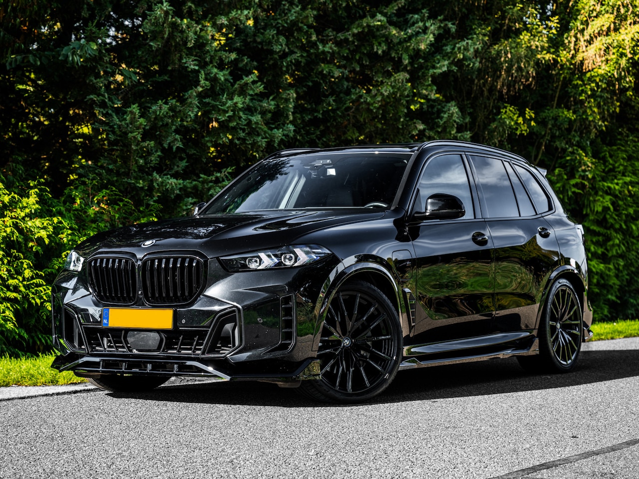 BMW X5 - XDrive50e M Sport | Pano | Laser | Maxton Design - AutoWereld.nl