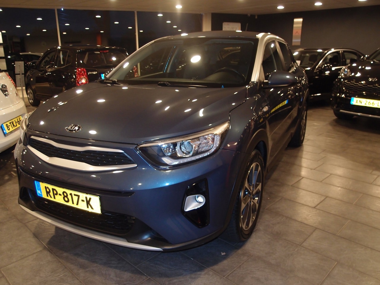 Kia Stonic - 1.0 T-GDi 120 pk / 6 Versn. ComfortPlusLine Navi. - AutoWereld.nl