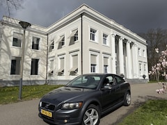 Volvo C30 - 1.6 RIJKLAAR
