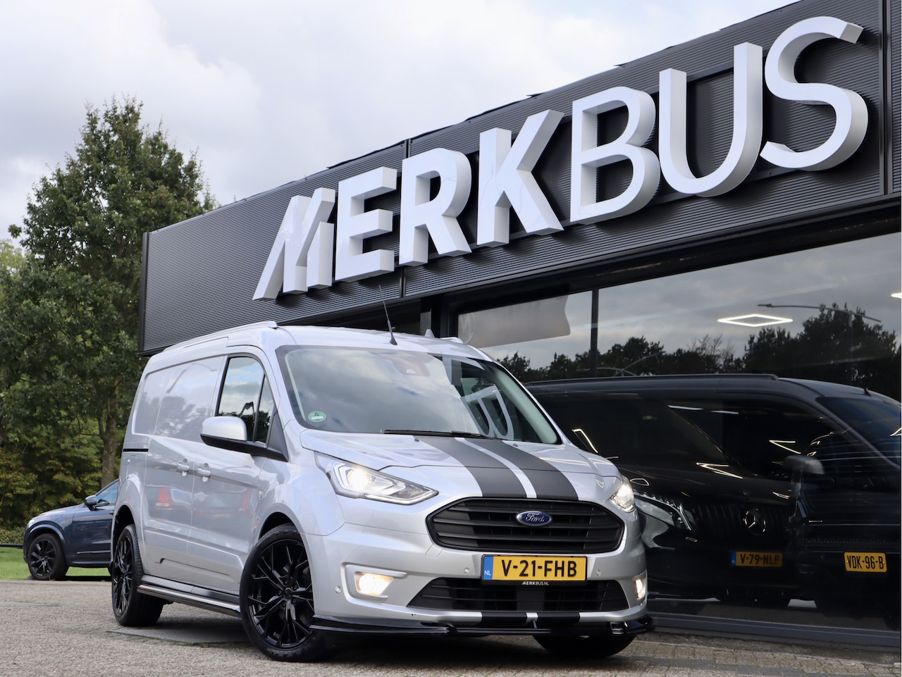 Ford Transit Connect - 1.5 AUTOMAAT LANG SPORT - AutoWereld.nl