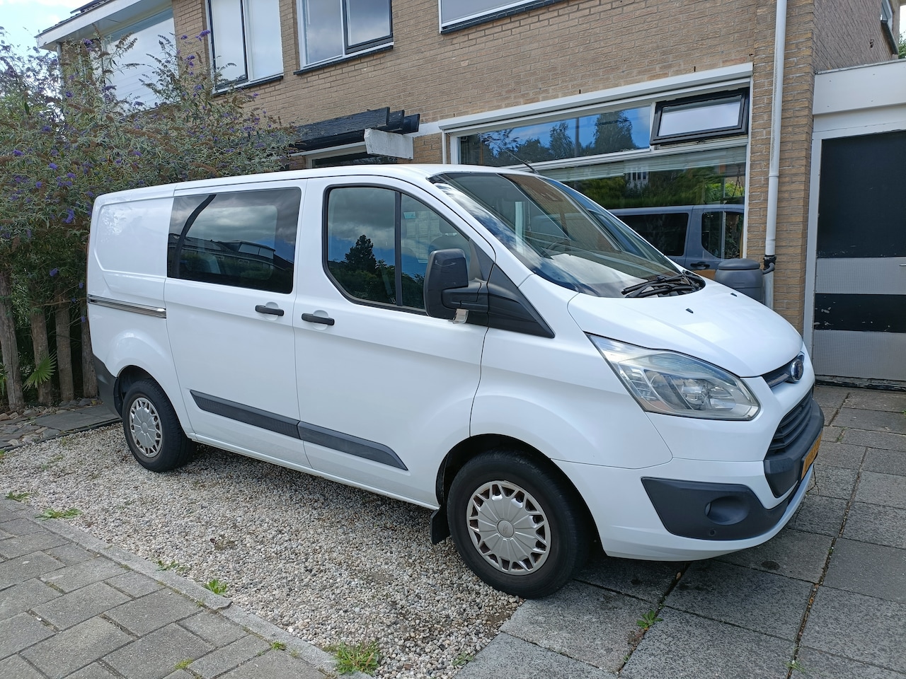 Ford Transit Custom - 270 2.2 TDCI L1H1 Trend - AutoWereld.nl