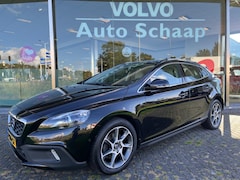 Volvo V40 Cross Country - 1.6 T4 Ocean Race Automaat | Rijklaar incl garantie | Panoramadak Trekhaak Xenon Standkach