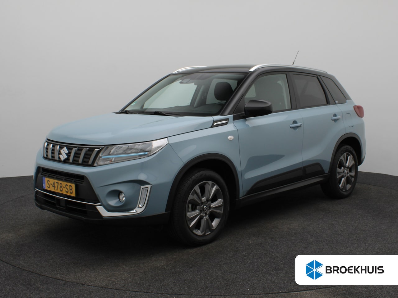 Suzuki Vitara - 1.5 Hybrid Select | Automaat | Adaptieve cruise | Clima | NAvi | Stoelverwarming | Camera - AutoWereld.nl